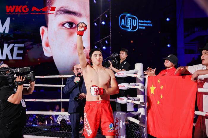 WKG阿克苏站落幕:中国选手太依拉克击败马克西