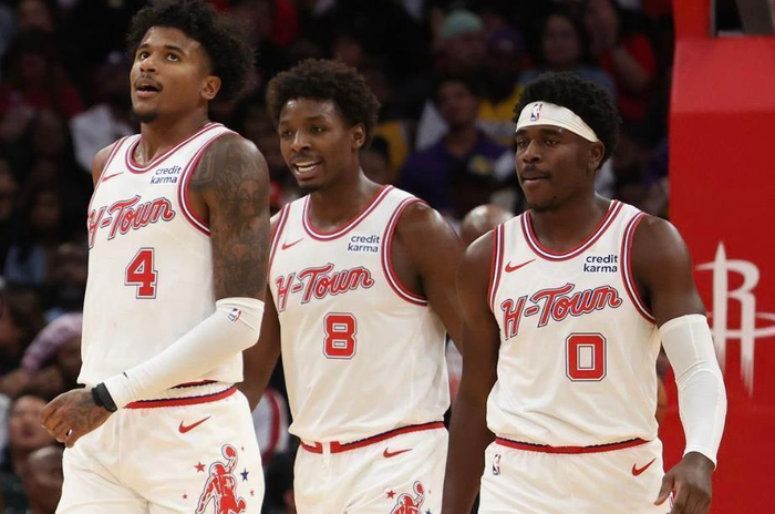 火箭队轮换策略调整 伊森心态问题成关键因素