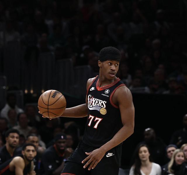 凯尔特人季后赛再遇76人挑战 恩比德健康成关键