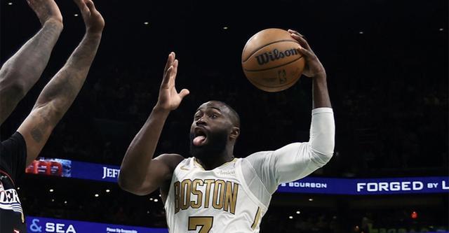 凯尔特人季后赛再遇76人挑战 恩比德健康成关键