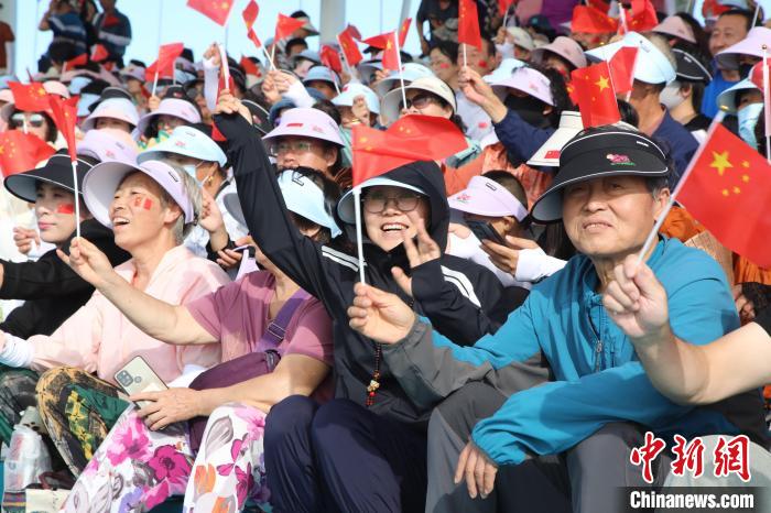 锡林郭勒草原迎来内蒙古蒙古马超级联赛盛大开